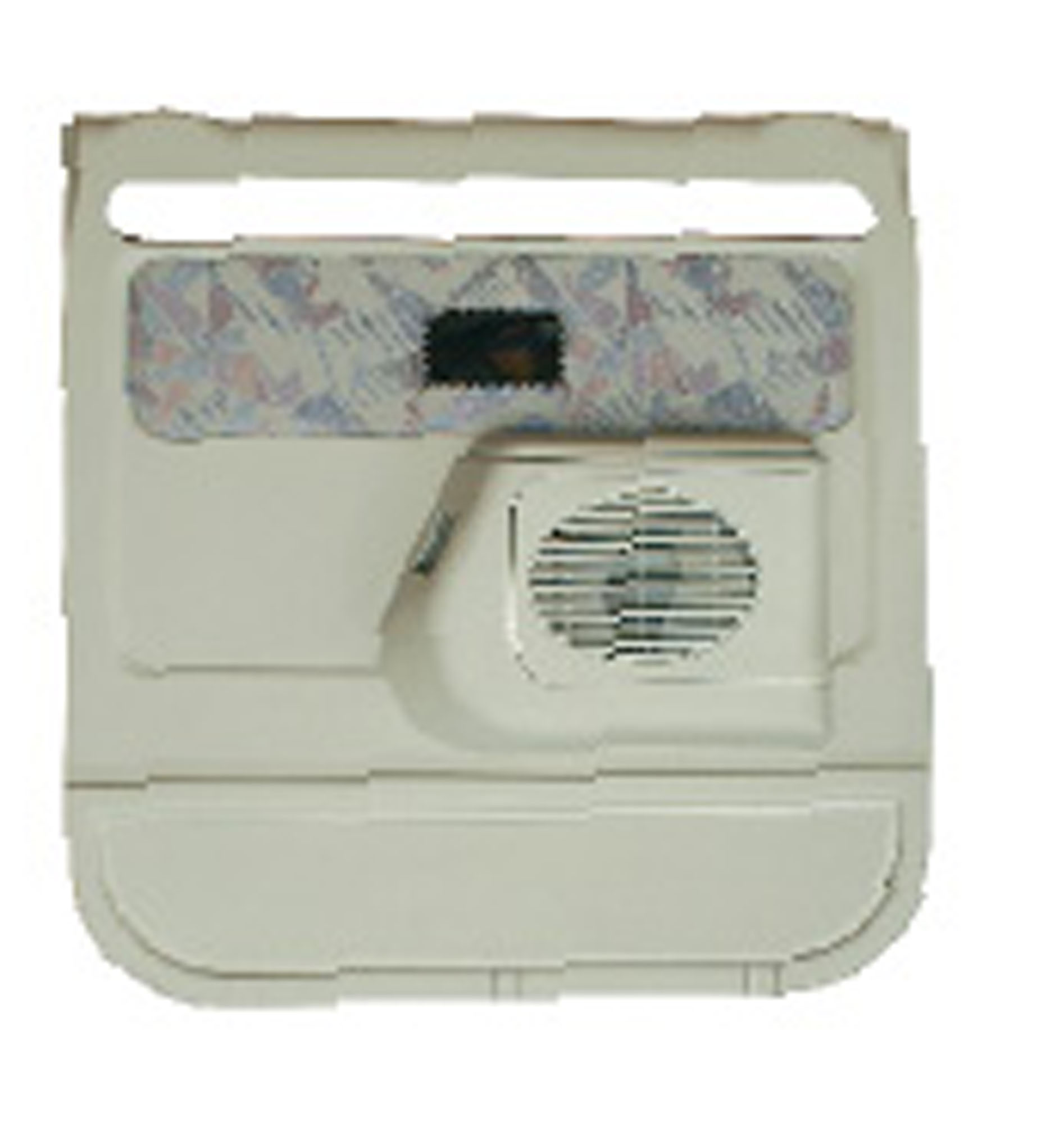 汽车后门内饰板